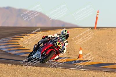 media/Jan-21-2023-CVMA (Sat) [[b9eef8ba1f]]/Race 12 Amateur Supersport Open/